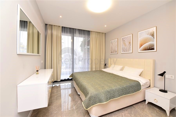 1 + 1 في وسط ألانيا