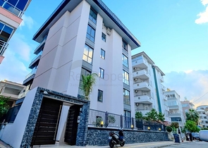 1 + 1 في وسط ألانيا