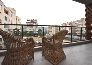 1 + 1 في وسط ألانيا