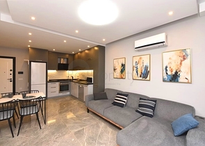 1 + 1 في وسط ألانيا