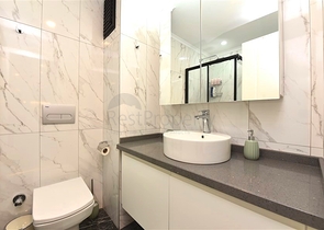 1 + 1 في وسط ألانيا