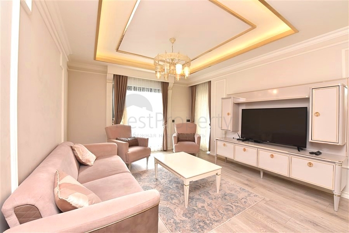 شقة 2+1 في مجمع علوي في وسط ألانيا