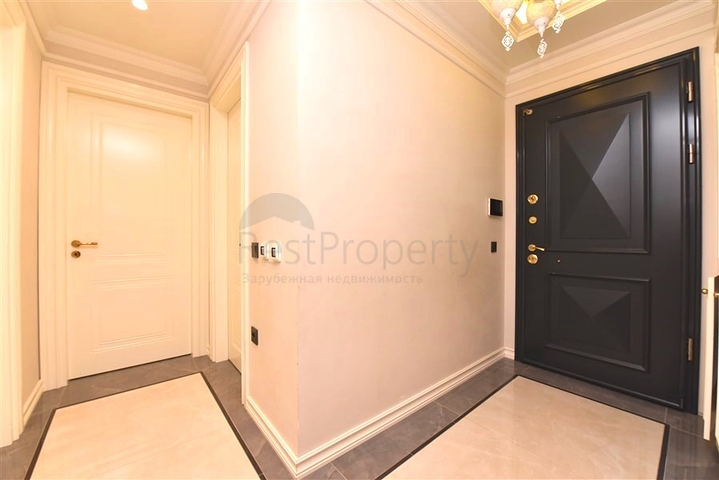 شقة 2+1 في مجمع علوي في وسط ألانيا