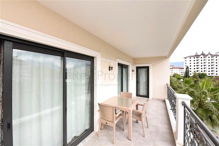 شقة 2+1 في مجمع علوي في وسط ألانيا