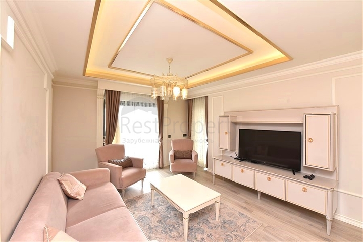 شقة 2+1 في مجمع علوي في وسط ألانيا