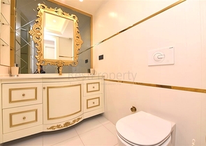 شقة 2+1 في مجمع علوي في وسط ألانيا