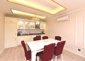 شقة 2+1 في مجمع علوي في وسط ألانيا