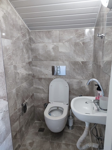 بنتهاوس من ثلاث غرف نوم في مجمع سكني مع بنية تحتية