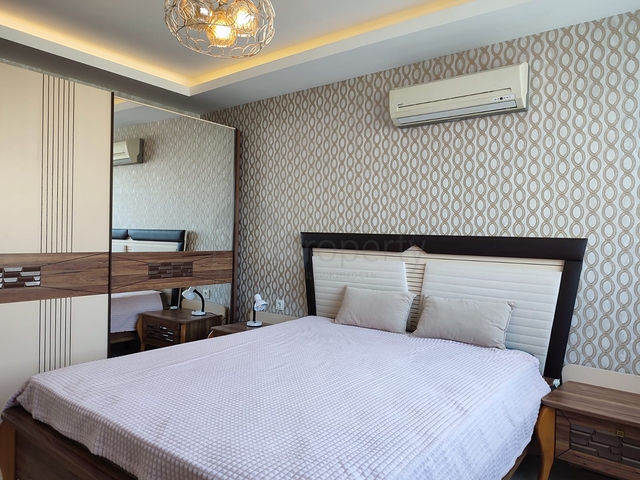 بنتهاوس من ثلاث غرف نوم في مجمع سكني مع بنية تحتية