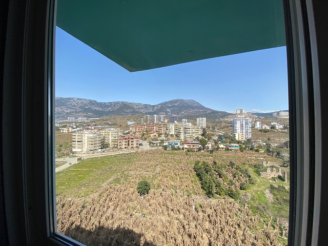 بنتهاوس من ثلاث غرف نوم في مجمع سكني مع بنية تحتية