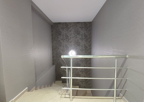 بنتهاوس من ثلاث غرف نوم في مجمع سكني مع بنية تحتية