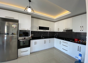 بنتهاوس من ثلاث غرف نوم في مجمع سكني مع بنية تحتية