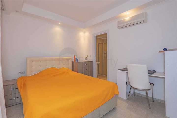 شقة 2 + 1 في منطقة أوبا