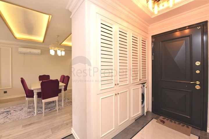 2 + 1 في المجمع المتميز