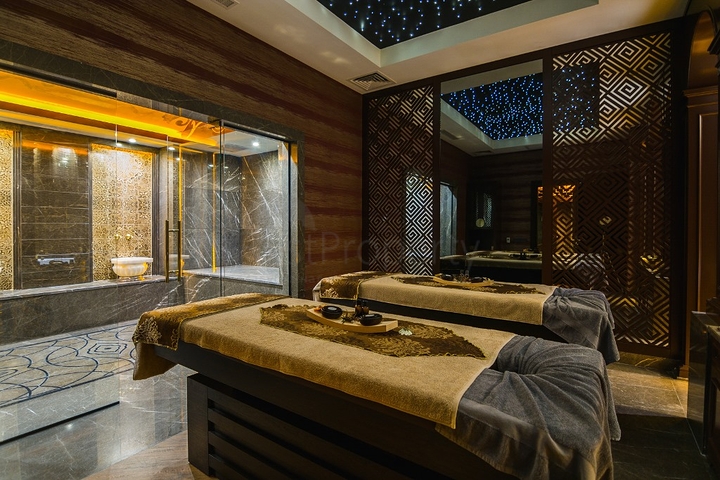 2 + 1 في المجمع المتميز