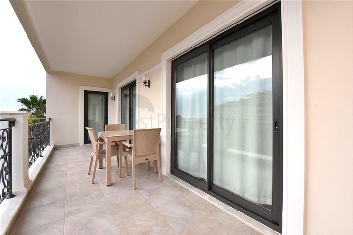 2 + 1 في المجمع المتميز