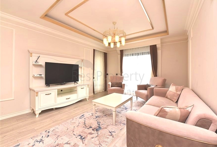 2 + 1 في المجمع المتميز