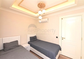 2 + 1 في المجمع المتميز