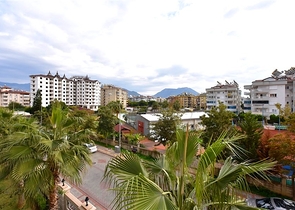 2 + 1 في المجمع المتميز