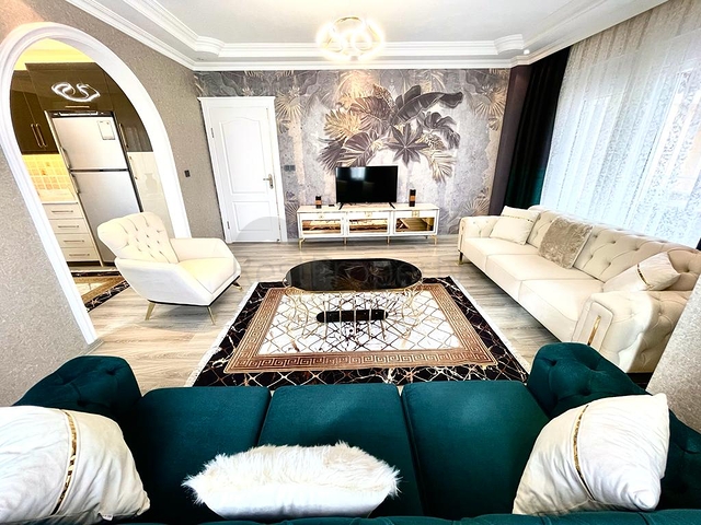 بنتهاوس كبير في أوبا بالقرب من البحر  