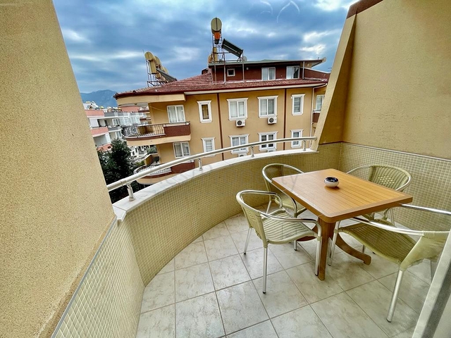 بنتهاوس كبير في أوبا بالقرب من البحر  