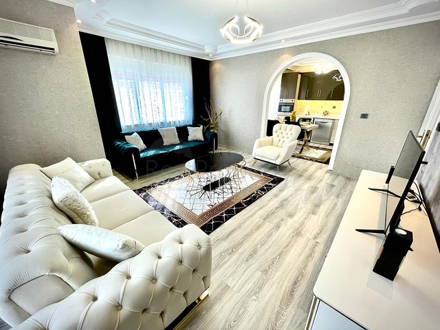 بنتهاوس كبير في أوبا بالقرب من البحر  