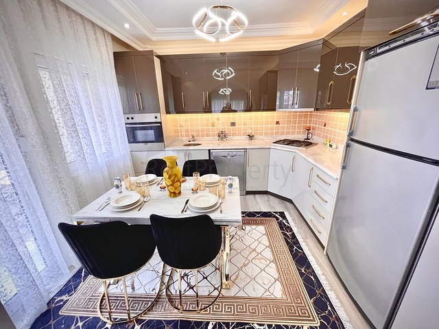 بنتهاوس كبير في أوبا بالقرب من البحر  