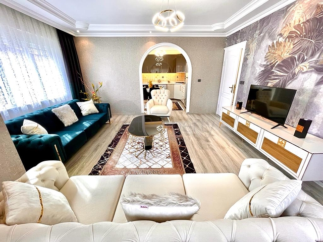 بنتهاوس كبير في أوبا بالقرب من البحر  