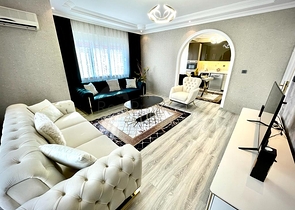 بنتهاوس كبير في أوبا بالقرب من البحر  