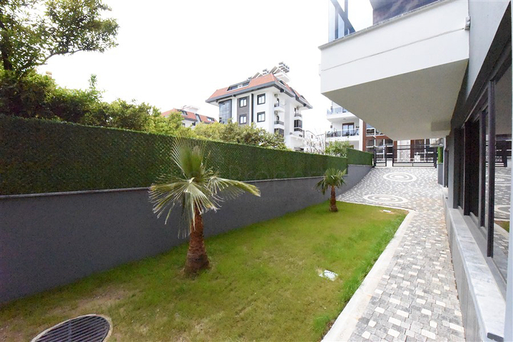 2 + 1 بنتهاوس في منطقة أوبا 