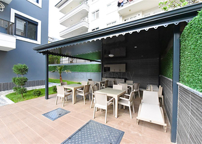 2 + 1 بنتهاوس في منطقة أوبا 