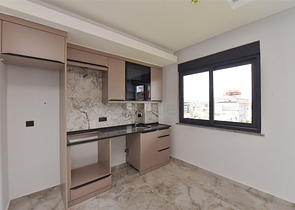 2 + 1 بنتهاوس في منطقة أوبا 