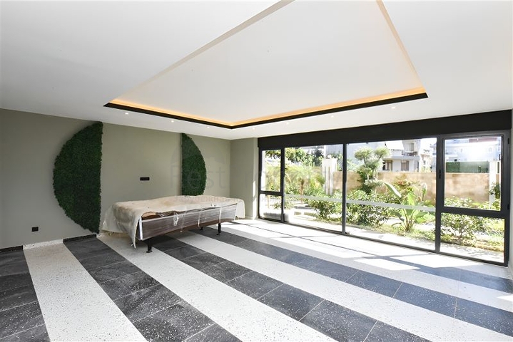 شقة 1+1 في منطقة أوبا بسعر مغري 