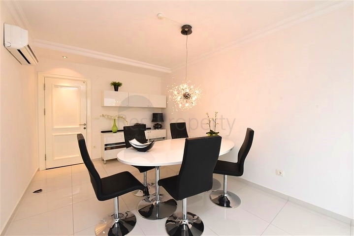 شقة 7+1 مع مطبخ منفصل في منطقة جيكجيلي شقة 7+1 مع مطبخ منفصل في منطقة جيكجيلي