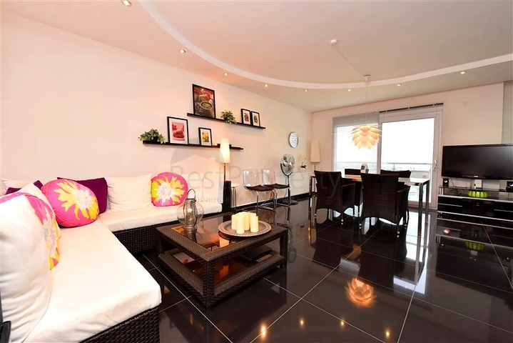 شقة 7+1 مع مطبخ منفصل في منطقة جيكجيلي شقة 7+1 مع مطبخ منفصل في منطقة جيكجيلي