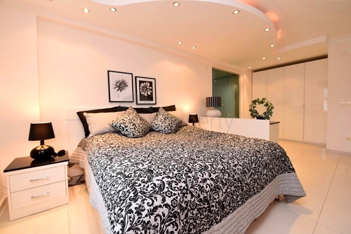 شقة 7+1 مع مطبخ منفصل في منطقة جيكجيلي شقة 7+1 مع مطبخ منفصل في منطقة جيكجيلي