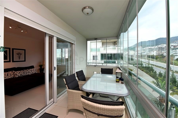 شقة 7+1 مع مطبخ منفصل في منطقة جيكجيلي شقة 7+1 مع مطبخ منفصل في منطقة جيكجيلي