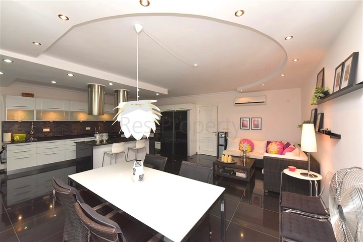 شقة 7+1 مع مطبخ منفصل في منطقة جيكجيلي شقة 7+1 مع مطبخ منفصل في منطقة جيكجيلي