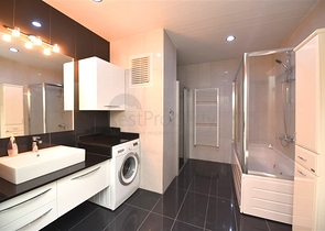 شقة 7+1 مع مطبخ منفصل في منطقة جيكجيلي شقة 7+1 مع مطبخ منفصل في منطقة جيكجيلي