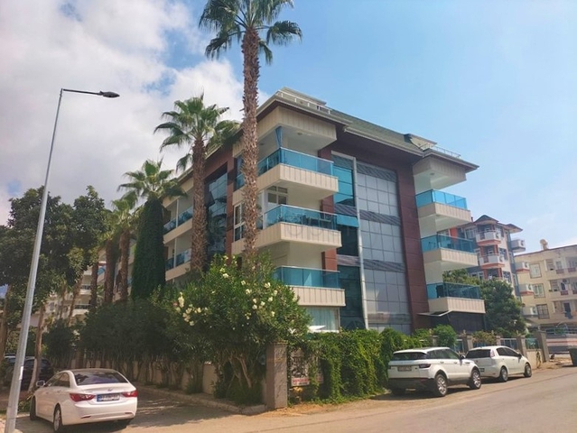 بنتهاوس كبير 4+1