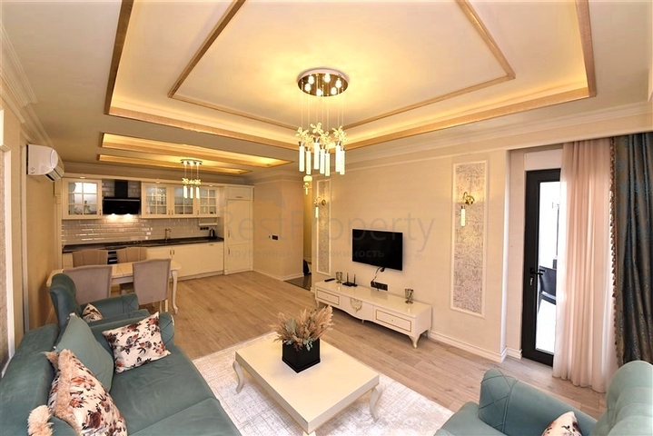 شقة فاخرة من المالك في مجمع بريميوم مستوى 2 + 1