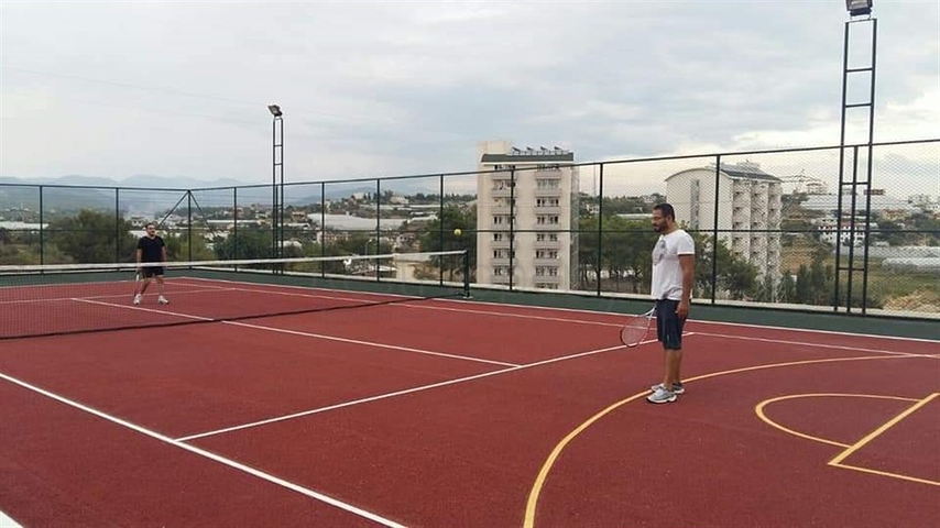 شقة فسيحة 1 + 1 في مجمع مع البنية التحتية للفندق