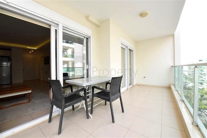 استئجار شقة جديدة في سكن ممتاز على البحر