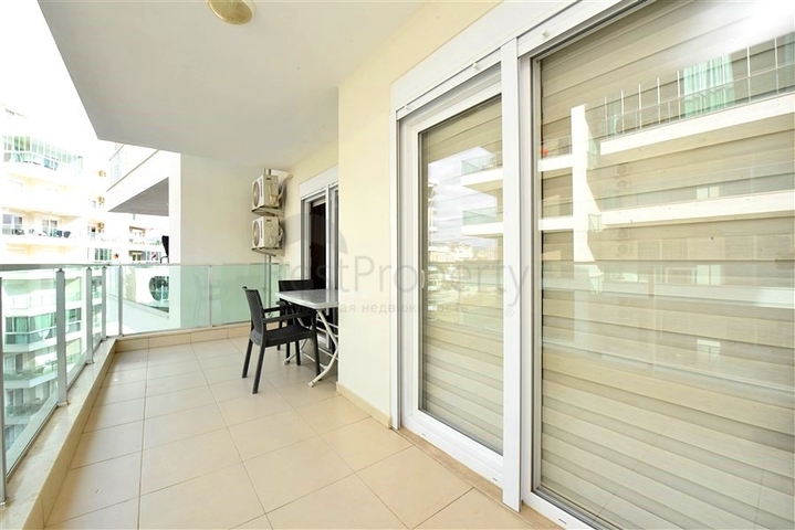 استئجار شقة جديدة في سكن ممتاز على البحر