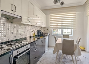 شقة فسيحة 3 + 1 في وسط ألانيا 