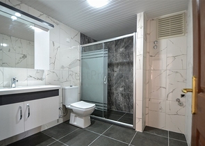 شقة فسيحة 3 + 1 في وسط ألانيا 