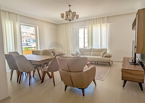 شقة فسيحة 3 + 1 في وسط ألانيا 