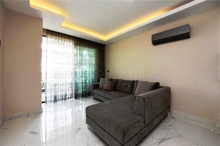 شقة 1+1 في محمودلار 300 متر من البحر شقة 1+1 في محمودلار 300 متر من البحر