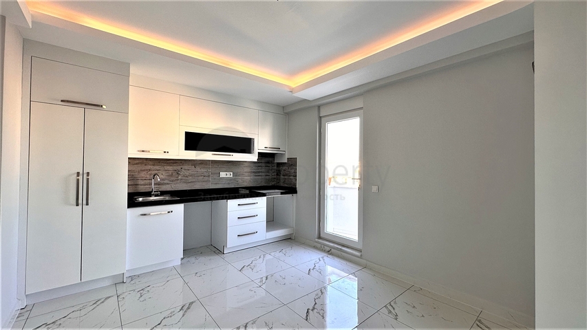 بنتهاوس 2+1 في وسط محمودلار مطل على الجبل 