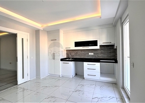 بنتهاوس 2+1 في وسط محمودلار مطل على الجبل 